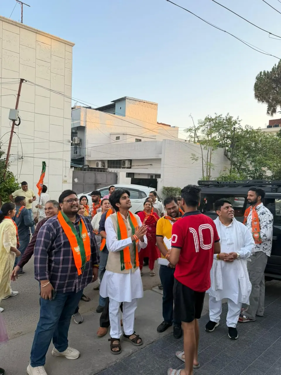 Parth Gupta Meets Ward 6 Residents in Panchkula, Promises Priority Action — photo 4