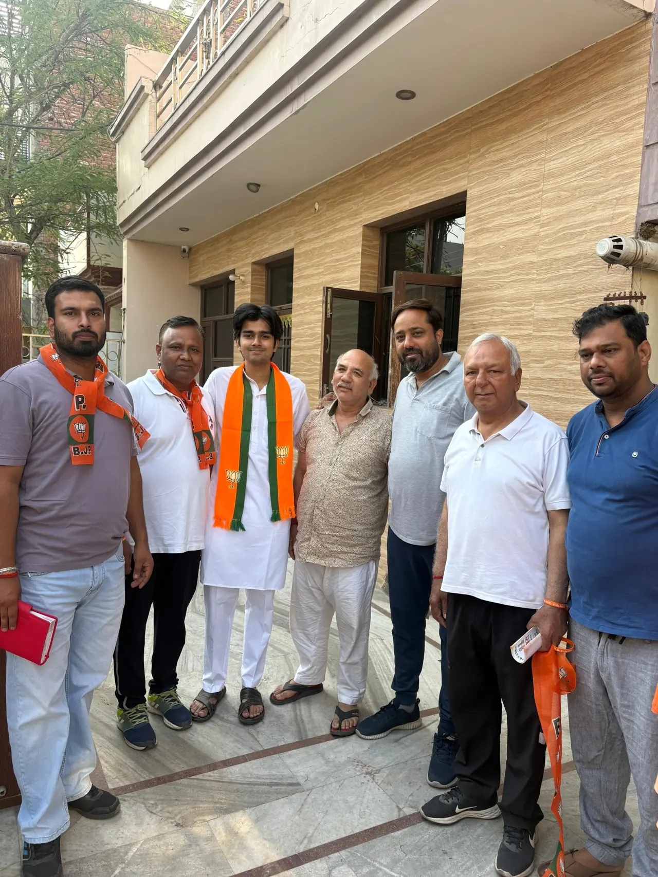 Parth Gupta's Door-to-Door Outreach Continues in Ward 6, Panchkula — photo 2