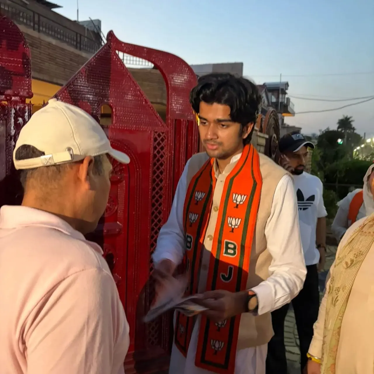 Parth Gupta Leads Jan Sampark Outreach Across Ward 6, Panchkula — photo 5