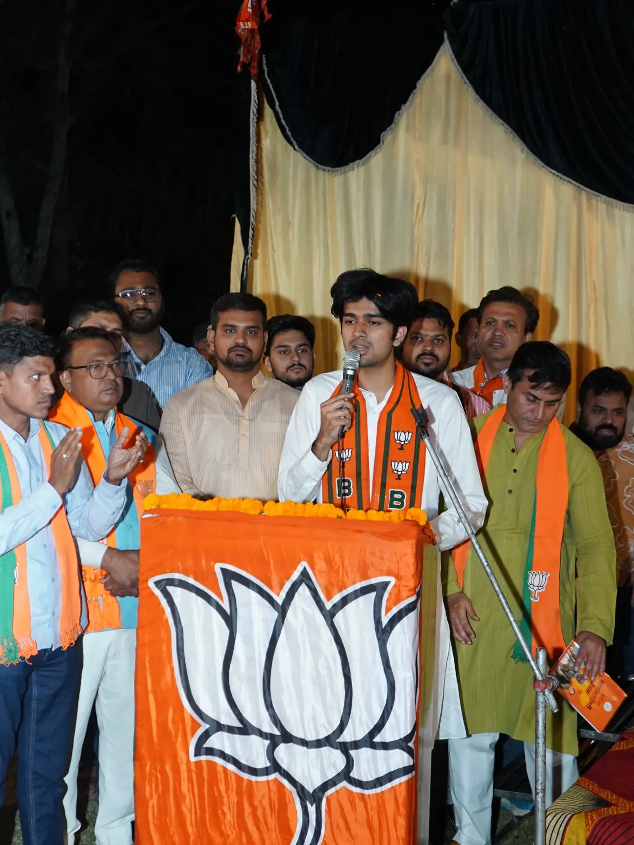 Parth Gupta Renews Development Pledge at Ward 6 Jan Sabha in Panchkula