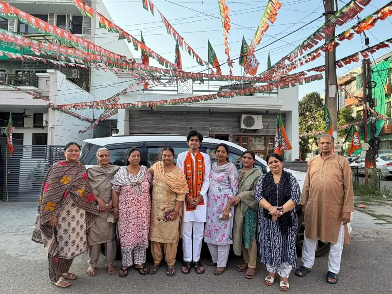 Parth Gupta Meets Ward 6 Residents During Jan Sampark in Panchkula — photo 4