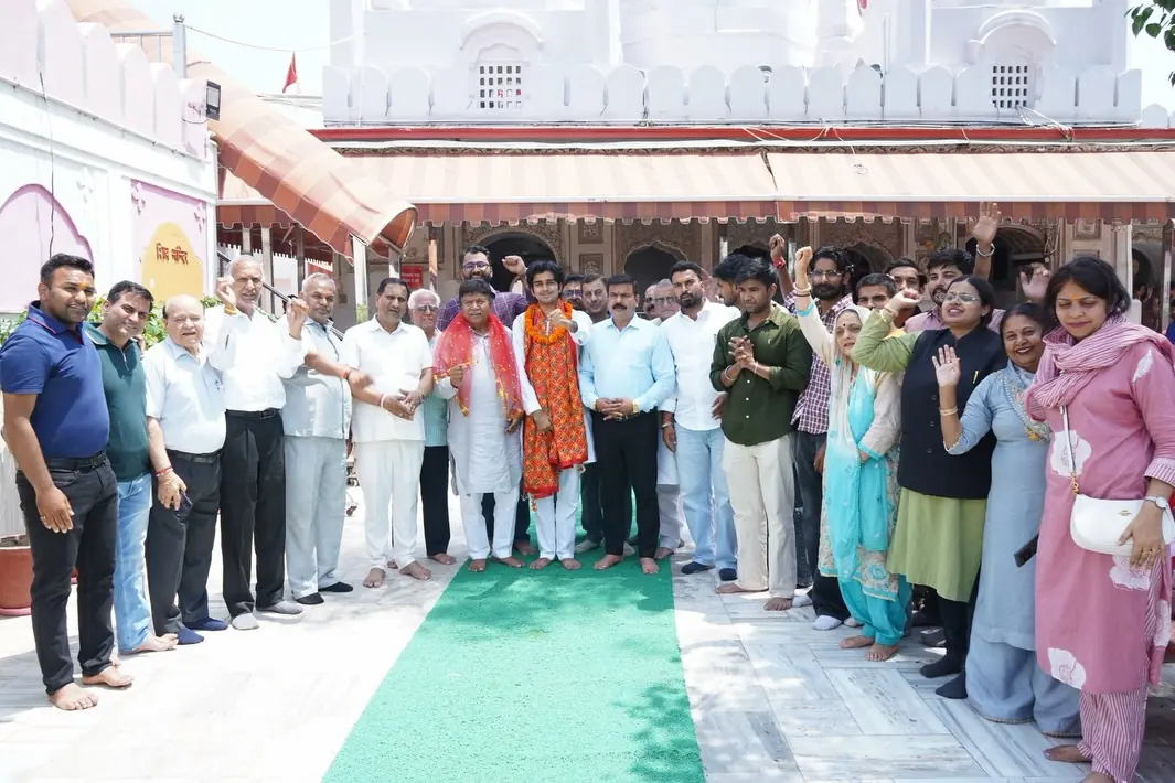 Parth Gupta Marks Historic Ward 6 Win With Blessings at Mata Mansa Devi — photo 5